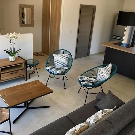 Villa Grand Confort à 500m De La De Lozari