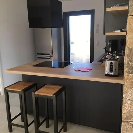 Grand Confort à 500m De La De Lozari Villa *