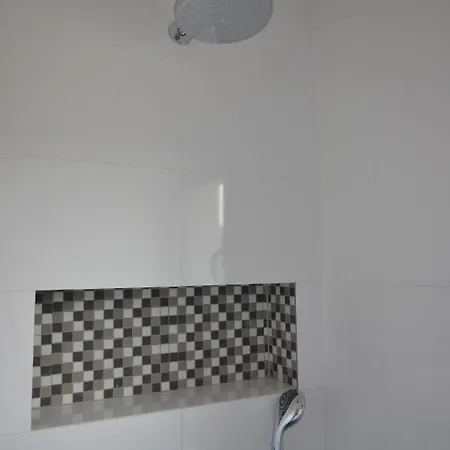 Villa Grand Confort A 500m De La De Lozari Palasca (Corsica)