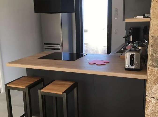 Grand Confort à 500m De La De Lozari Villa *