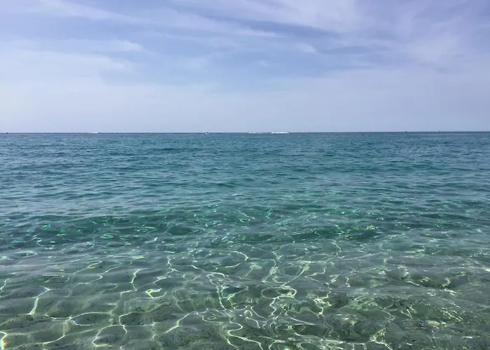 Grand Confort à 500m De La De Lozari Villa *