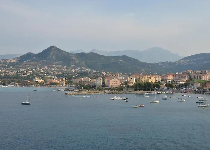 Villa Grand Confort à 500m De La De Lozari