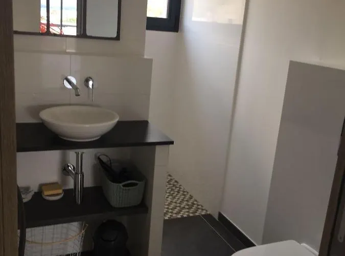Villa Grand Confort à 500m De La De Lozari