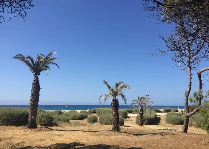 Grand Confort à 500m De La De Lozari *