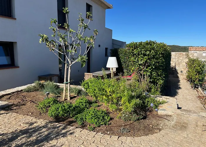 Vila Grand Confort A 500m De La De Lozari